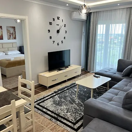 Fishta Q5 34 Apartmán *