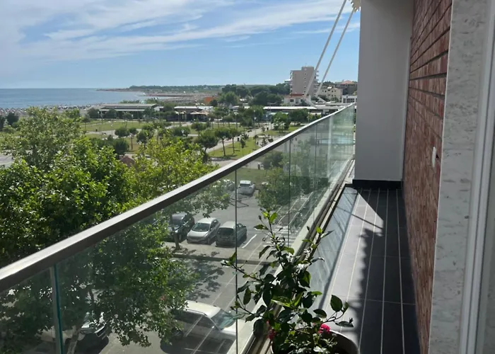 アパート Fishta Q5 34